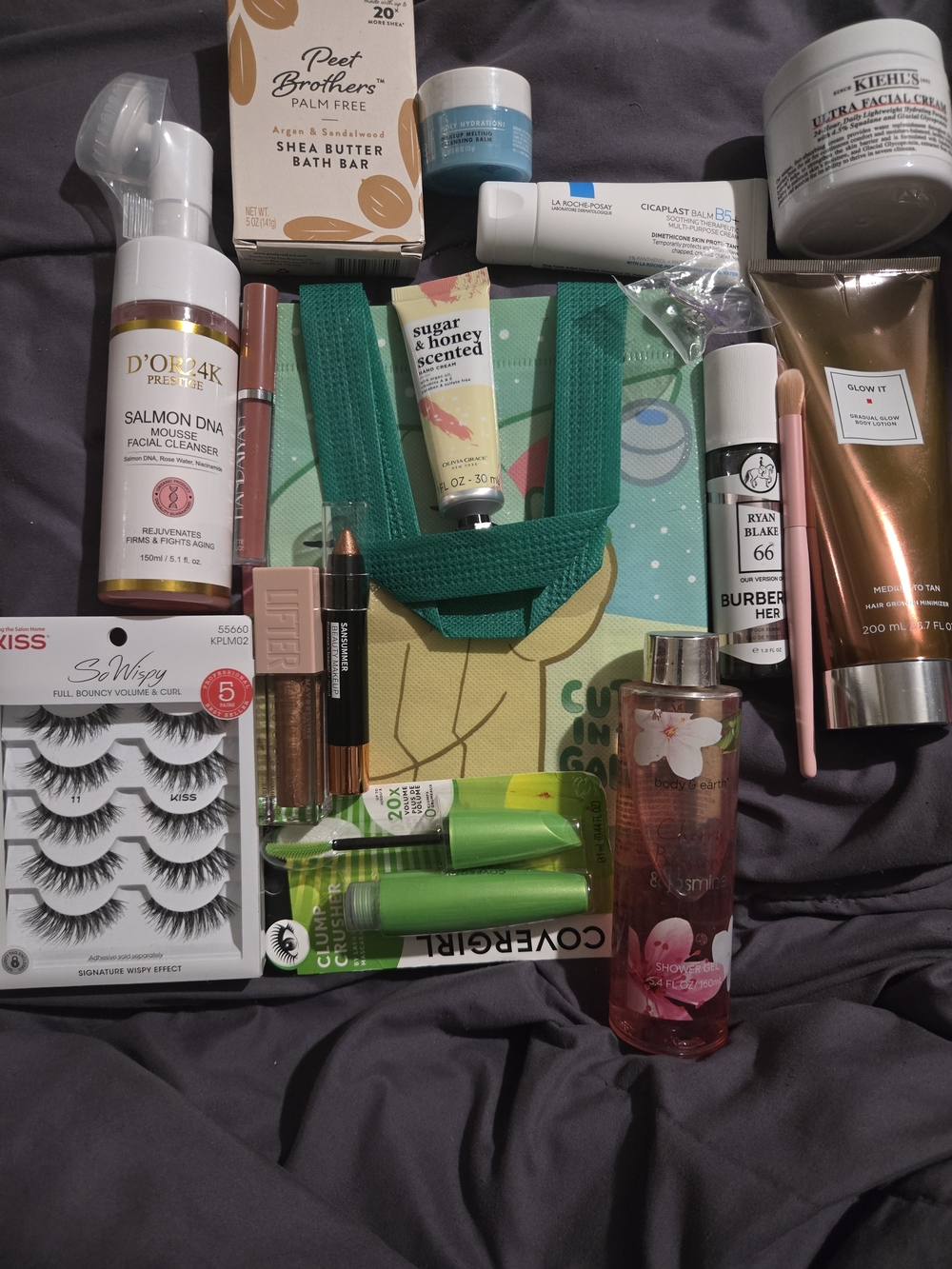 Beauty Bundle with Kiehl's Ultra Facial Cream & Bath & Body Works Cherry Blossom